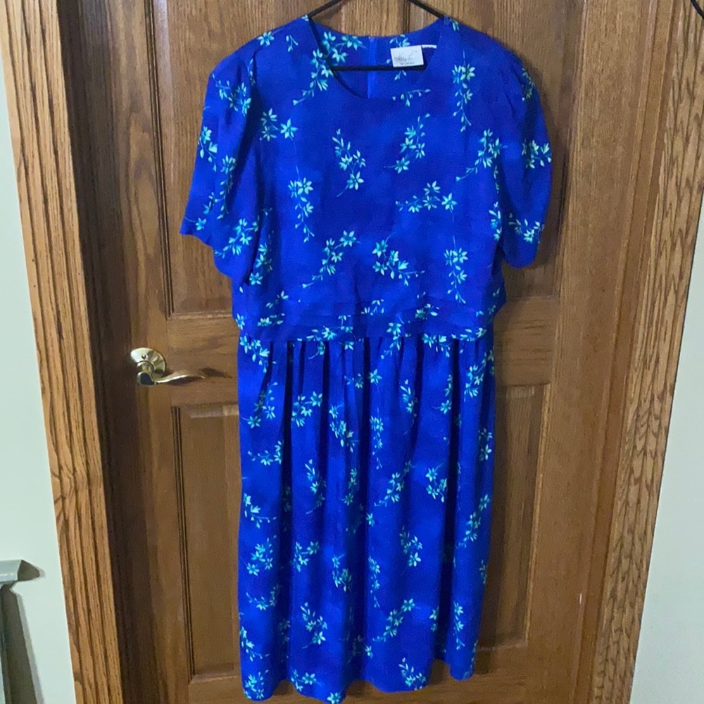 KATHIE LEE WOMAN Dress FINAL PRICE 🎉